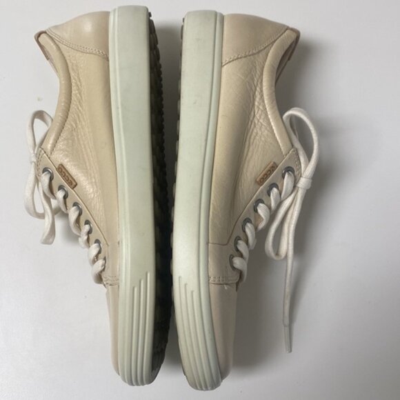 ECCO Soft 7 Women’s Beige Sneakers - Picture 8 of 8